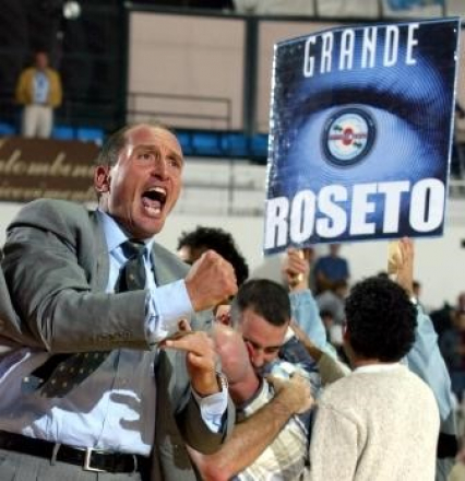 Phil Melillo allenatore (foto inviataci da Melillo, presente sul sito www.roseto.com, Ciamillo & Castoria)